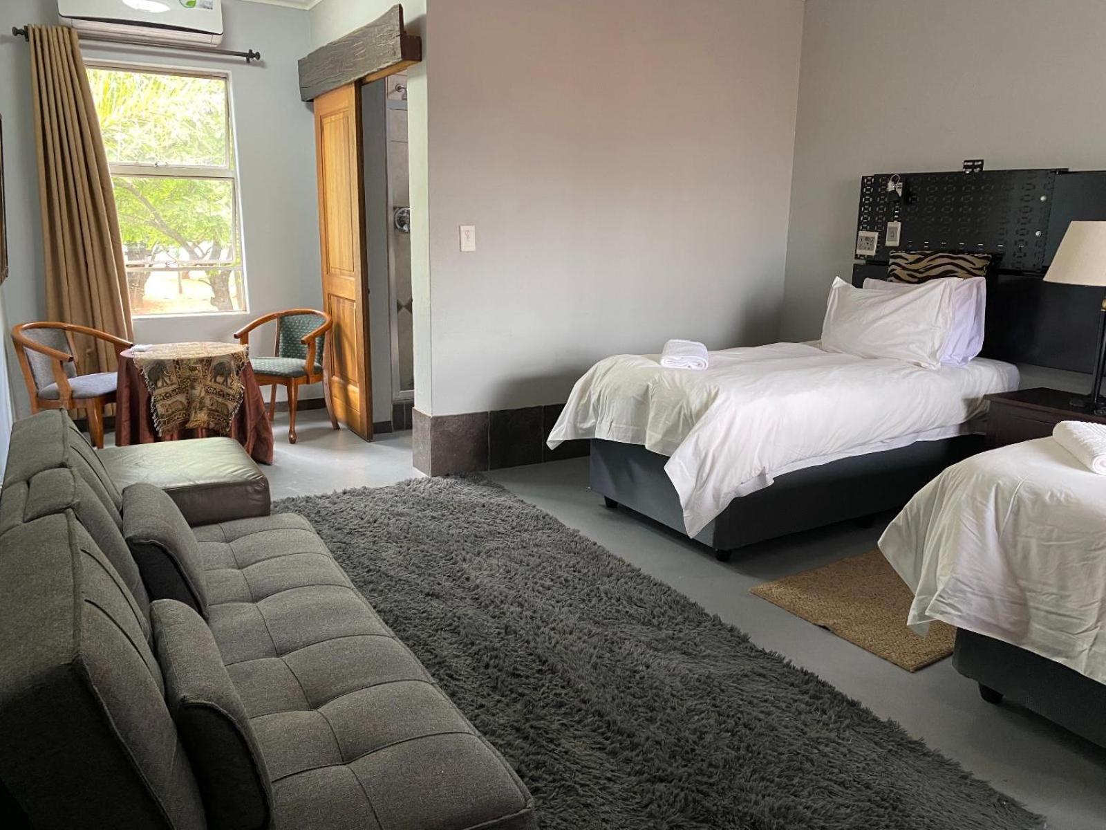 Africa Footprints Lodge Kempton Park Phòng bức ảnh